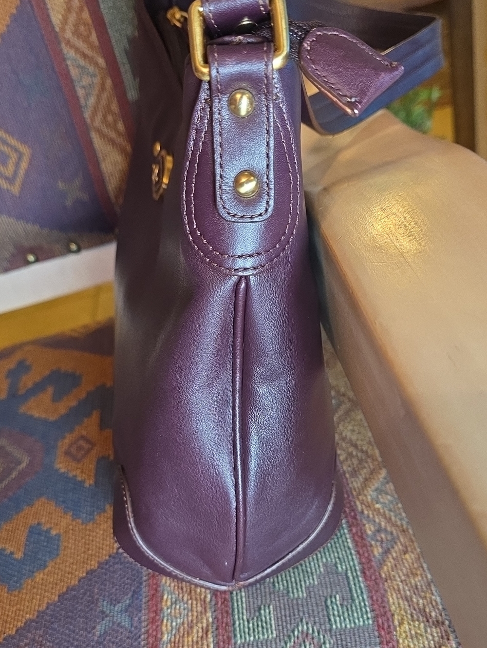 Vintage Etienne Aigner Bordeaux Leather EST 1949 Logo Bag - Excellent Condition - Picture 10 of 17